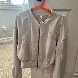 Lululemon ribbed softstreme cropped jacket